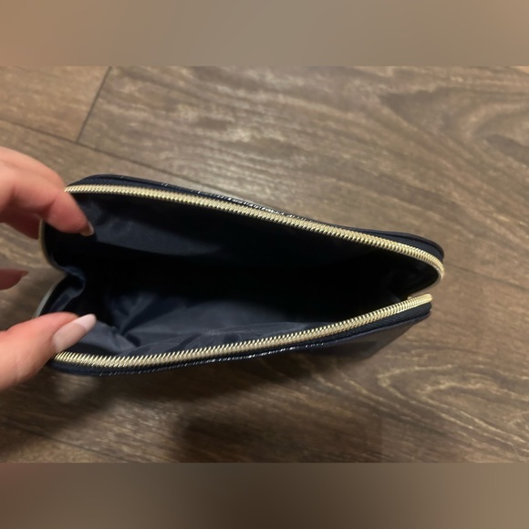 10 pc KIEHL”s mini bundle with a brand new cpb makeup pouch - Picture 6 of 6